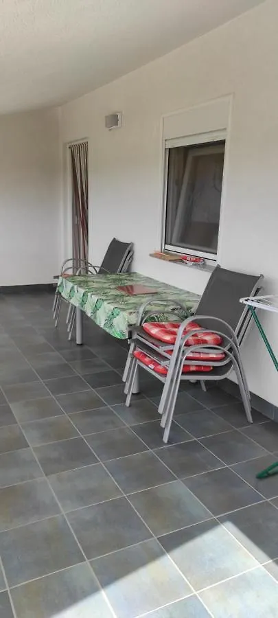 Apartament Apartmani Mira Tresk Otok Vir Chorwacja